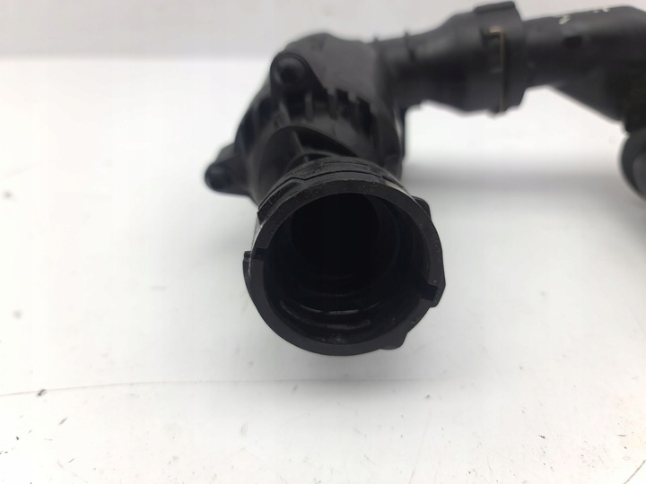 фото №5, Audi a4 s4 b9 2017 корпуса термостатов