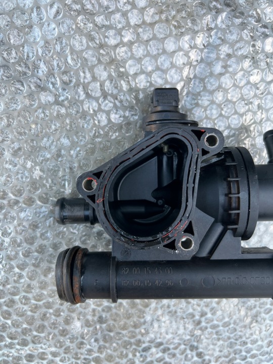 фото №6, Renault vel satis laguna 2.2 термостат 8200154300