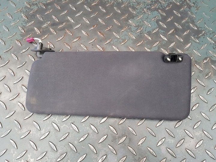 фото №6, Козырёк противосолнечный правый солнцезащитный козырёк чёрный м-пакет bmw e53 x5 англичанин