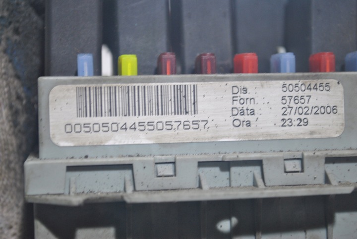 фото №6, Коробка запобіжників alfa romeo 159 50504455