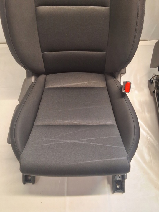 фото №8, Hyundai tucson iii 15-20 сиденья диван тканевый комплект