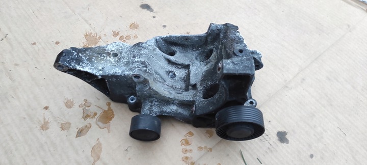 фото №1, Лапи основа кріплення генератора 7802639-02 bmw e87 e90 e60 2.0d