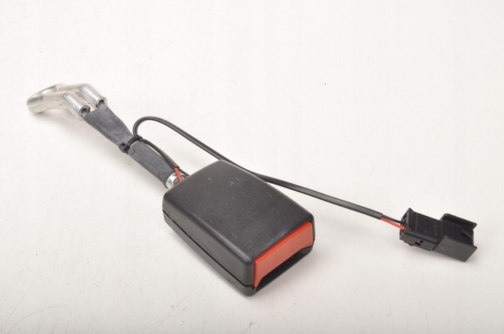 фото №1, Granturismo застібка ременів безпеки зад 13r