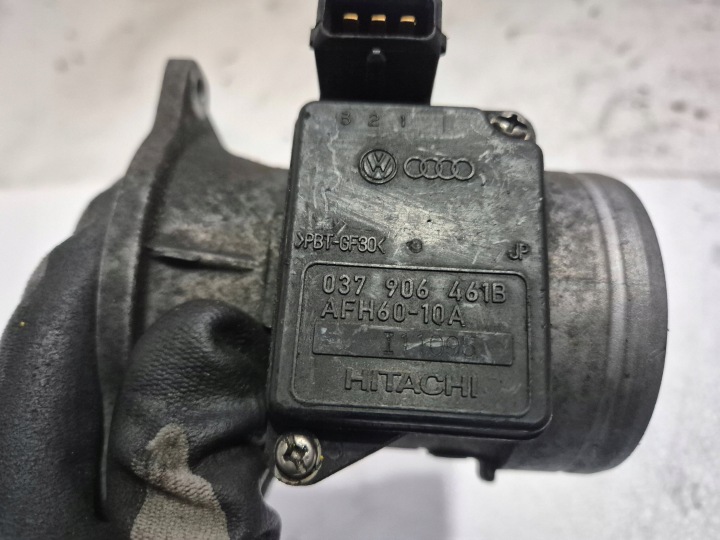 фото №5, Расходомер 037906461b audi a4 b5 vw seat 1.8