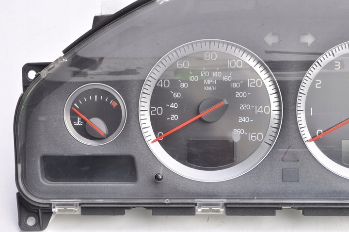 фото №7, Volvo xc90 i 4.4 v8 316km спидометр приборы рестайлинг usa 30765608