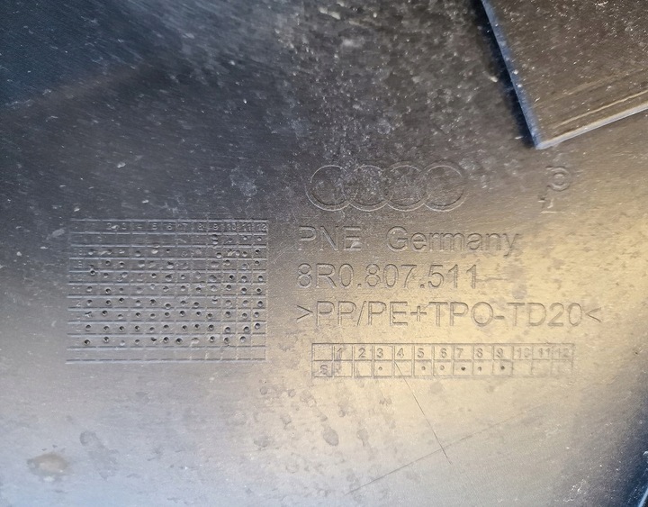 фото №14, Audi q5 8r0807511 08-12 бампер зад задний оригинал