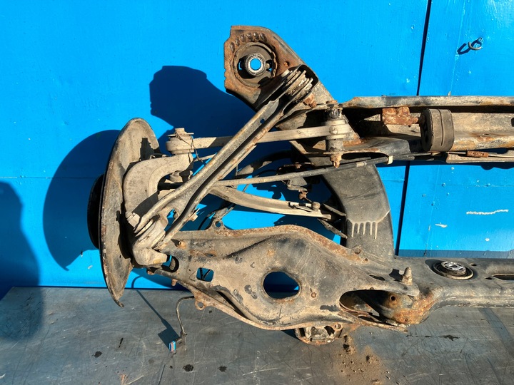 фото №10, Mercede w212 рестайлинг универсал тележка подвешивание зад задние подрамник балка