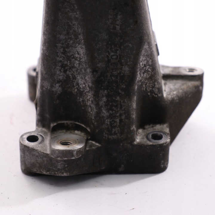 фото №11, Mercedes w204 m271 лапи кріплення двигуна ліві a2712231904