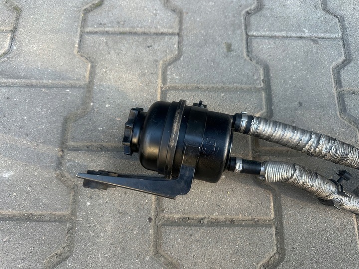 фото №5, Mini cooper r50 1.6 16v бачок усилителя провода zf