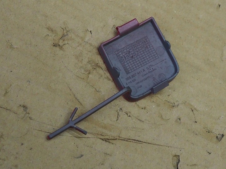 фото №15, Skoda kodiaq заглушка бампера фаркоп зад 565807441a