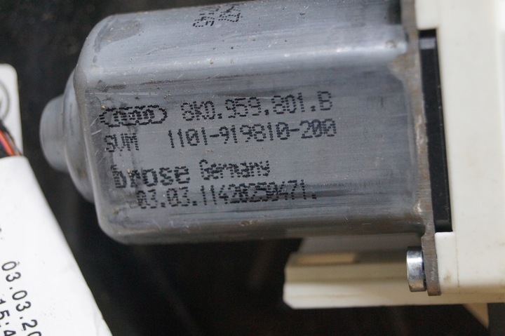 фото №8, Vw touareg 7p механізм скла лівий передня 7p6837755b