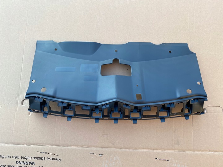 фото №1, Citroen c5 iii 08 маскировочная накладка ремня перед 7416r7