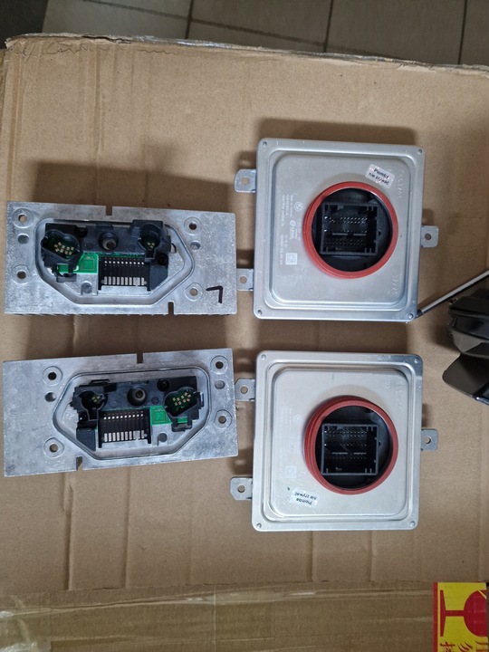 фото №1, Bmw g20 lci набір модулів лампи повний led