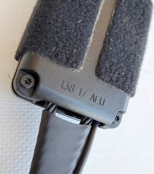 фото №3, Застёжка ремня безопасности левый перед peugeot 308 t9