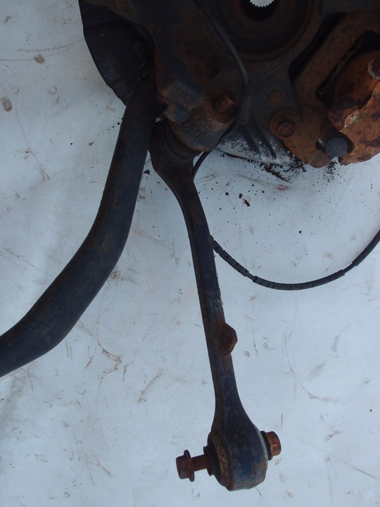 фото №7, Поворотный кулак ступица диск правые перед bmw x3 e83