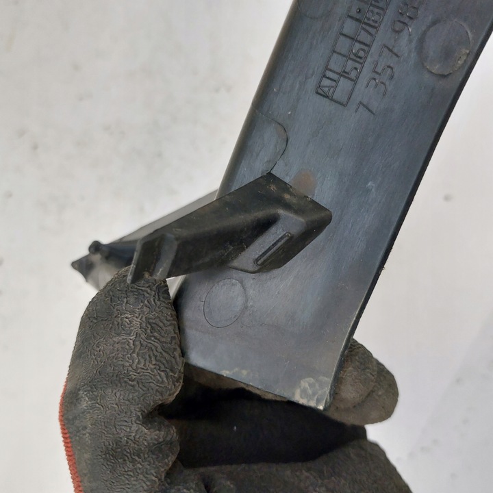 фото №6, Bmw x4 f26 g01 защита заглушка лампы левая задняя 7357983