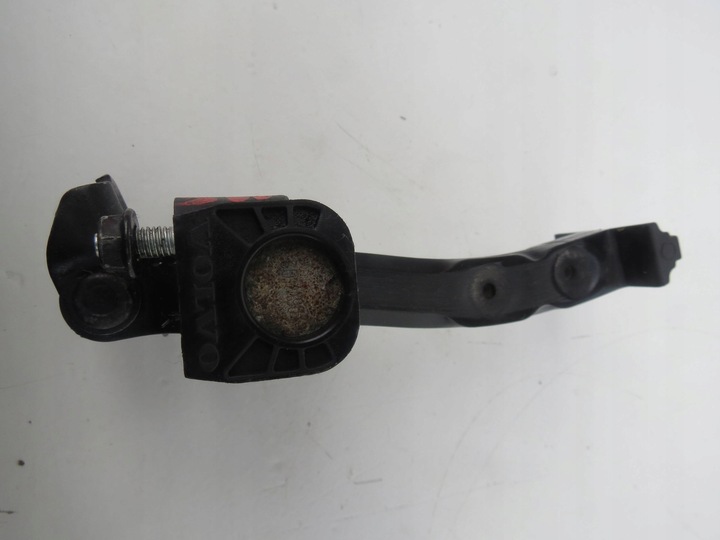 фото №12, Ограничитель дверь левый правые зад volvo xc90 4.4 30715021