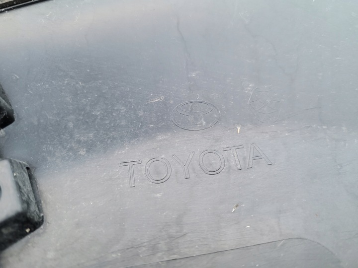 фото №9, Молдинг накладка крыльев правое зад toyota yaris cross 75651-k2011 garwolin