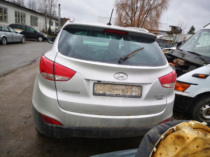 фото №9, Hyundai ix35 подушки двигуна а також подушки коробки коробка передач 2012 2.0l 219822