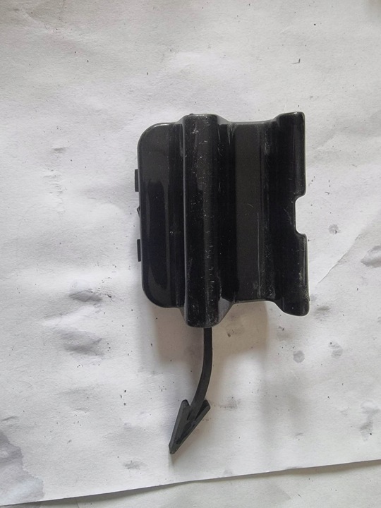 фото №1, Ford mondeo mk5 универсал- заглушка фаркоп бампера зад