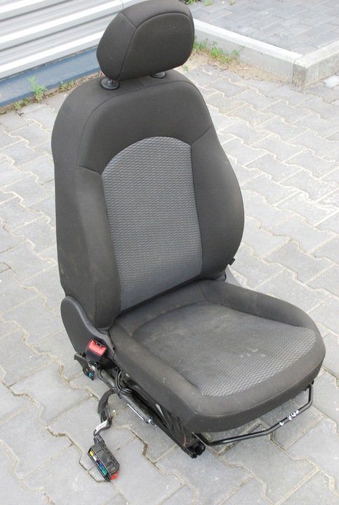 фото №4, Peugeot 208 рестайлинг 5d сиденье подушка безопасности uk