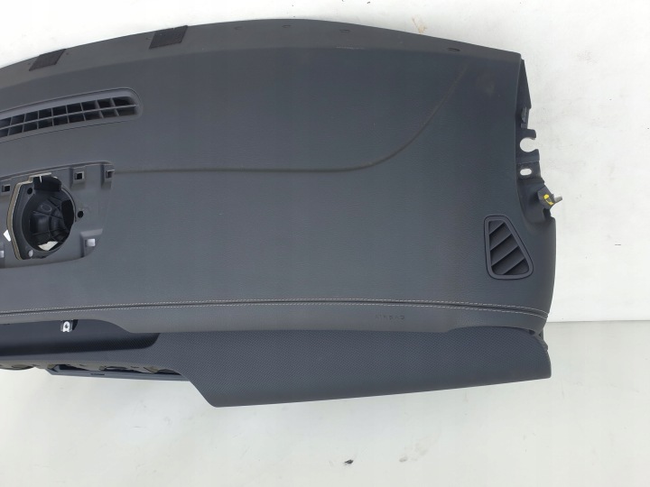 фото №10, Mercedes a-klasa w177 amg 18- торпедо консоль перед a1776805902