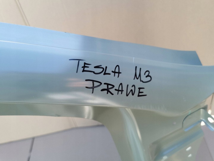 фото №9, Tesla модель 3 обшивка передние правое порог стойка новое 1073674-st-b