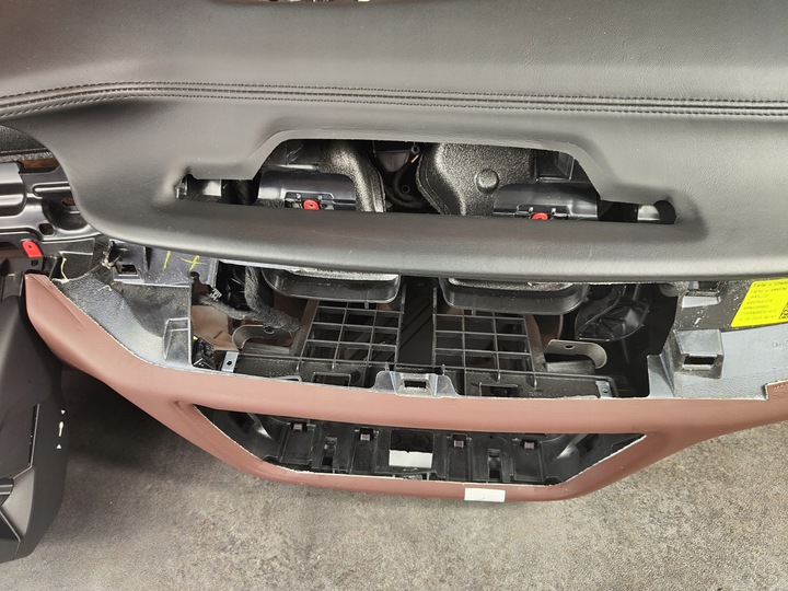 фото №11, Bmw 7 g11 g12 оригінальна панель роздавальна консоль шкіра nappa hud amarone