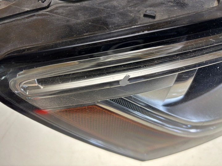 фото №12, Audi q5 sq5 2013 лампа передняя