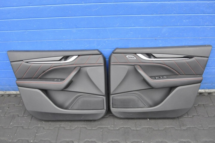 фото №15, Maserati levante sq4 сидіння диван обшивки шкіра тунель 19r