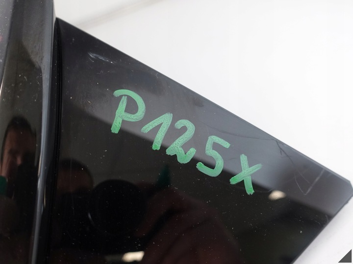 фото №15, Audi a1 s1 s line 82a спойлер зад спойлер крышка