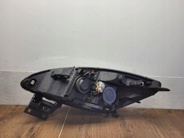 фото №7, Renault scenic iii 3 рестайлинг 260101931r лампа правый перед ксенон англичанин