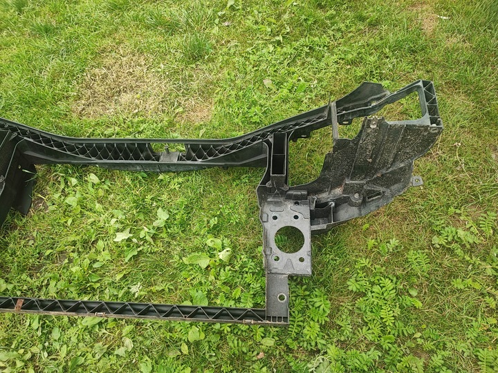 фото №7, Pas переднее wzmocienie лобовое audi a8 d3 4.2 bfm