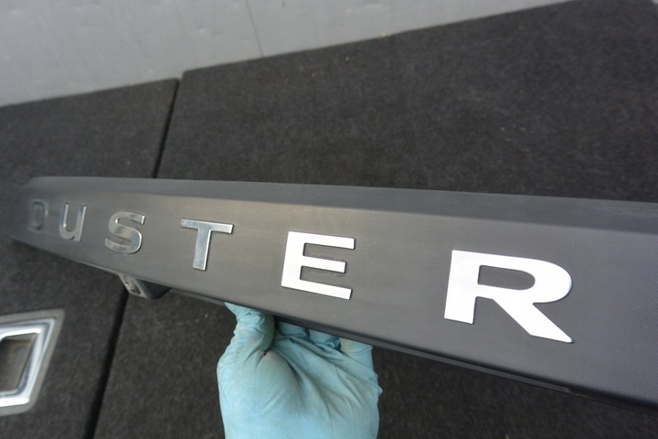 фото №6, Накладка крышки багажника камера kpl оригинал dacia renault duster ii