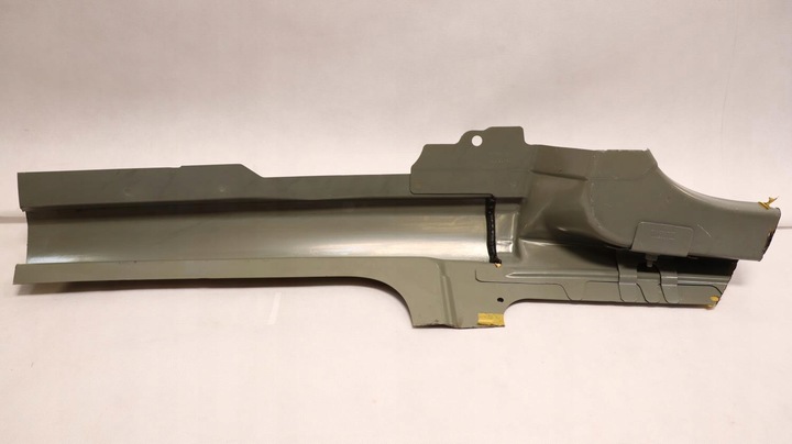 фото №15, Tesla модель y 2020- обшивка верхний стойка правые зад 1549231-sc-a