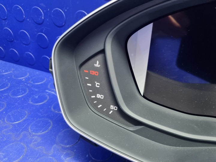 фото №8, Спидометр виртуальный cockpit капот приборы vc audi a4 a5 b9 8w5920790e 32km