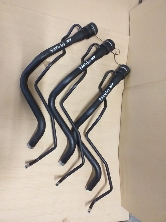 фото №1, Toyota rav4 ii труба заливання заливна горловина пального vvti бензин