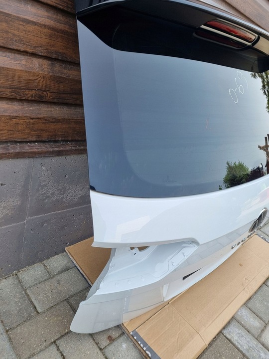 фото №15, Volkswagen tiguan allspace 2024 зад задняя крышка багажника