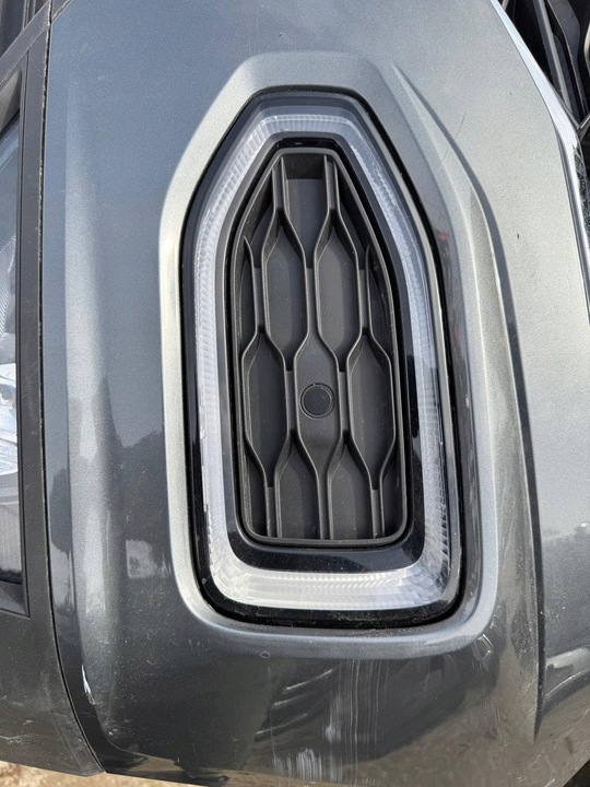 фото №9, Volkswagen t-roc бампер перед 4 x pdc