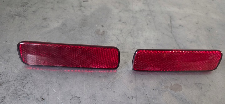 фото №1, Jeep grand cherokee wj відбивач бампера зад