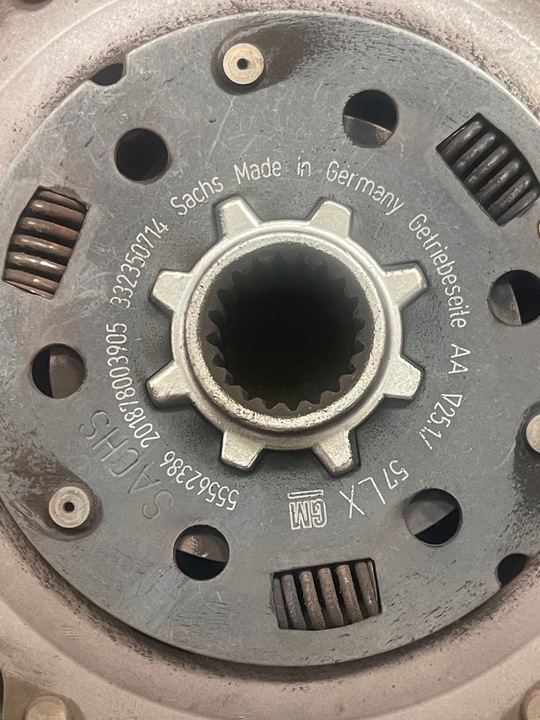 фото №2, Opel insignia a 2.0 зчеплення 55562386 диск притиск