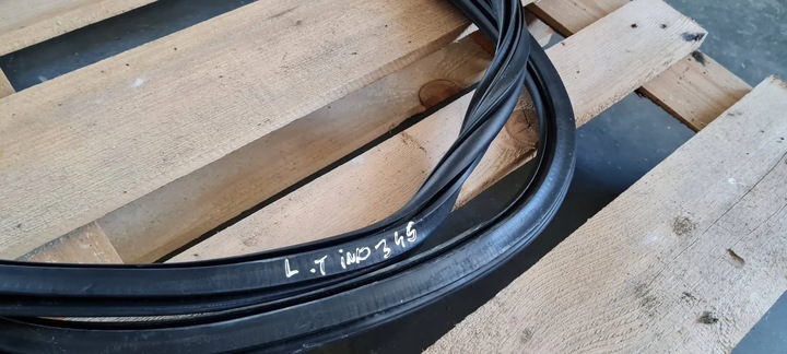 фото №8, Sq5 q5 80a прокладка резиновая кузовная дверь левая правая зад 80a833721e