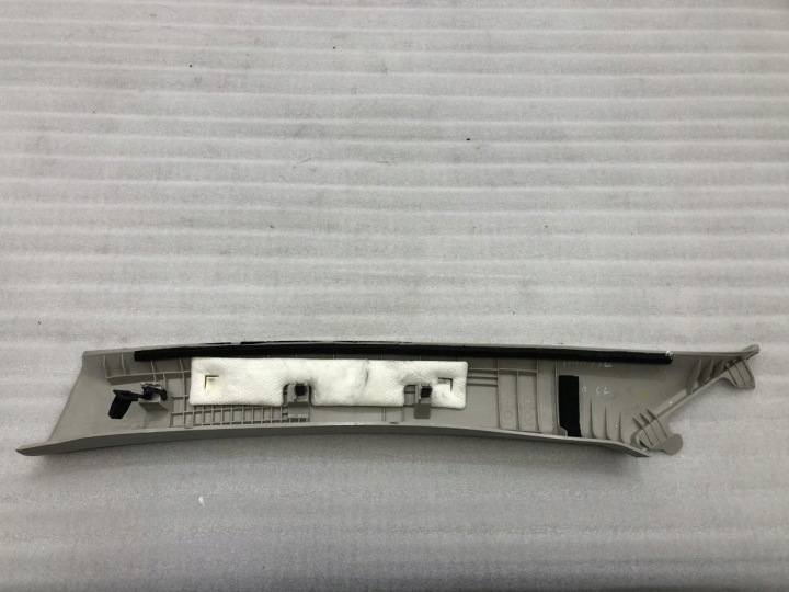 фото №8, Обшивка стійка ghp9-68161 праве перед mazda 6 gj