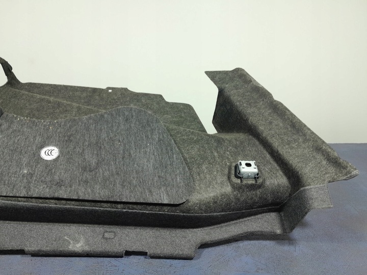 фото №5, Volvo s90 ii длинный обивка боковина багажника правые 31684195
