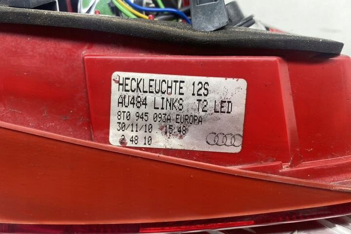 фото №9, Левая лампа крышки багажника audi a5 8t3 8t0945093a 3.0l дизель 176kw 2011