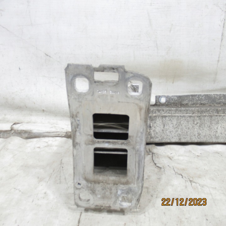 фото №9, Кронштейн бампера vw touareg iii 760807651