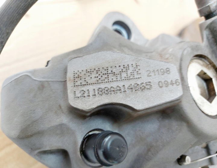 фото №9, Mercedes eqc n293 w293 21r. зажимы тормозные диски перед a0004211301