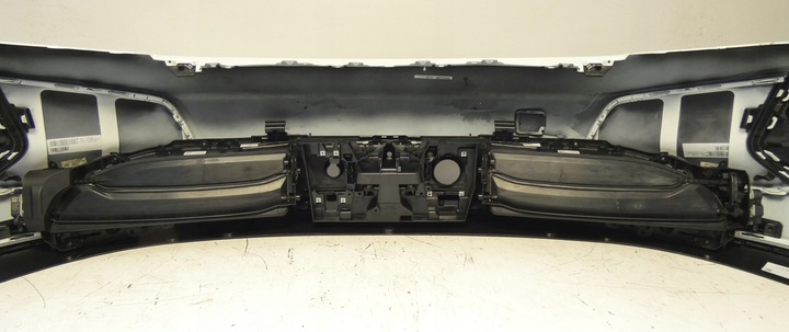 фото №14, Porsche taycan рестайлінг turbo s 9j1807221ac 24- pod 6 pdc бампер перед переднє