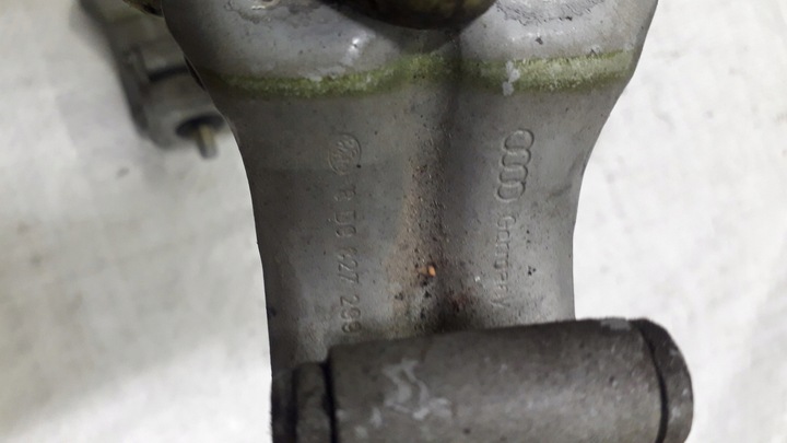 фото №9, Петля крышки багажника audi a3 8l 8d9827299