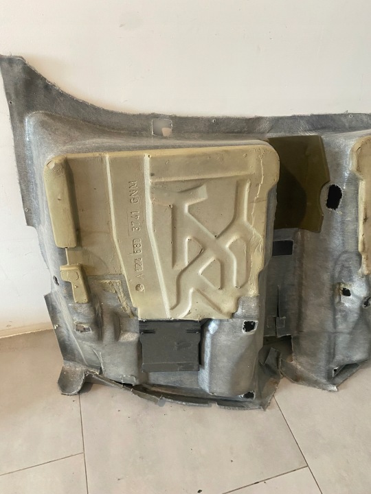 фото №11, Ковёр покрытие пола серая серый mercedes w124 sedan 1246803741